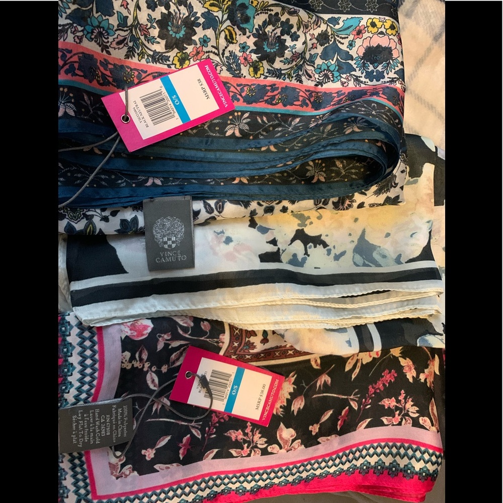 ✔️✔️SOLD Vince Camuto Scarf Bundle